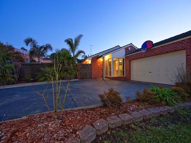 55 Stevens Rd, Langwarrin VIC 3910