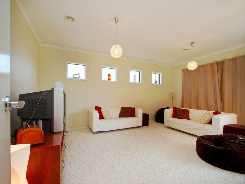 11 Collina Court, Langwarrin VIC 3910