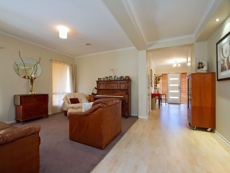 11 Collina Court, Langwarrin VIC 3910
