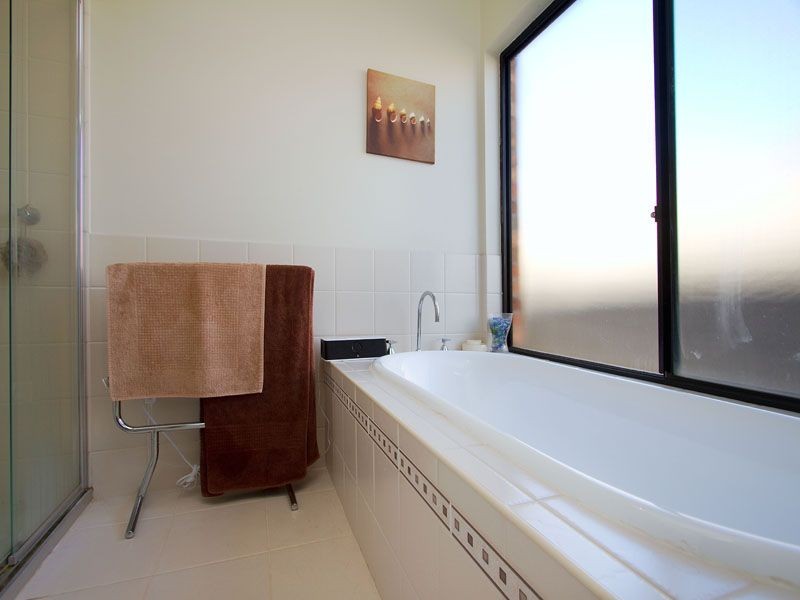 11 Collina Court, Langwarrin VIC 3910