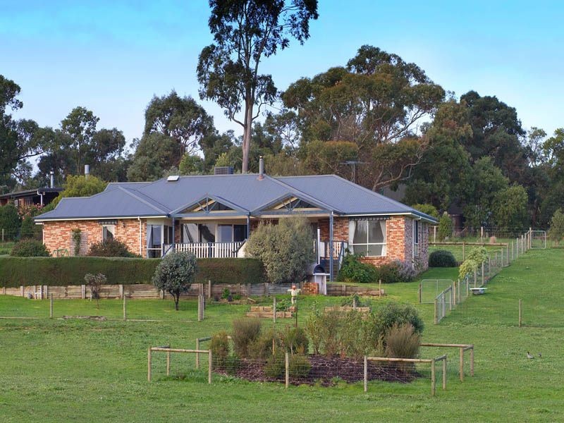 70 Newton Avenue, Langwarrin South VIC 3911