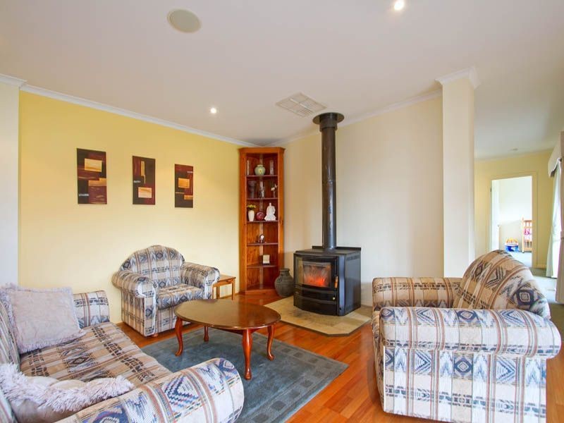 70 Newton Avenue, Langwarrin South VIC 3911