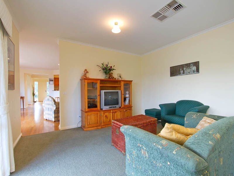 70 Newton Avenue, Langwarrin South VIC 3911