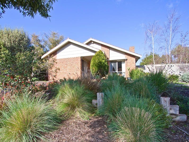 2 Villosa Close, Langwarrin VIC 3910