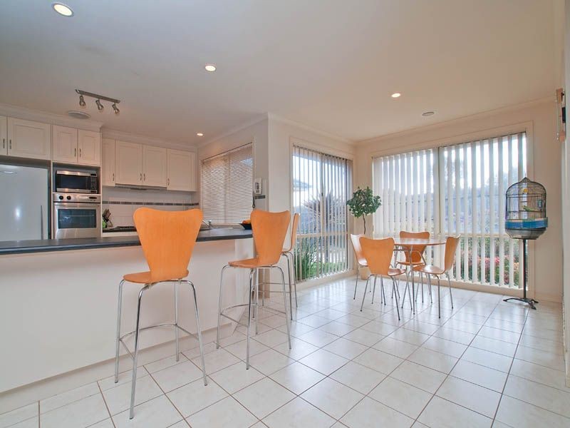 15 Sunny Vale Drive, Langwarrin VIC 3910