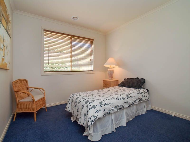 15 Sunny Vale Drive, Langwarrin VIC 3910