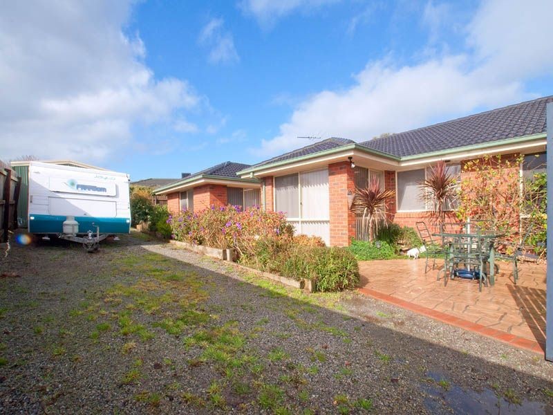 15 Sunny Vale Drive, Langwarrin VIC 3910