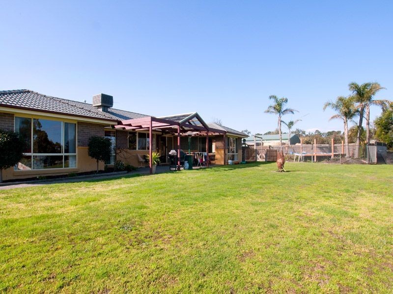 422 North Road, Langwarrin VIC 3910