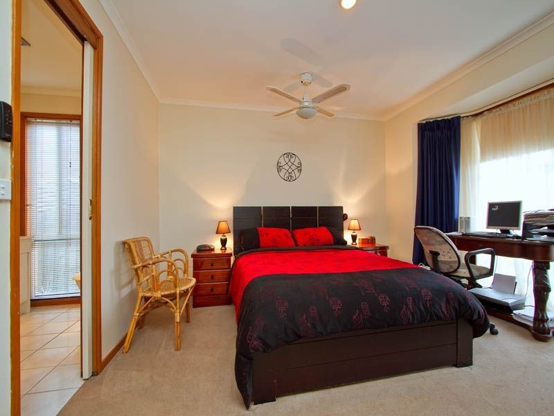 3 Huntly Court, Langwarrin VIC 3910