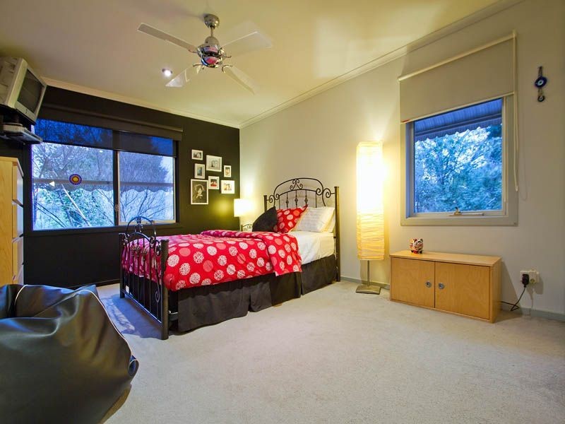 8 Saligna Court, Langwarrin VIC 3910