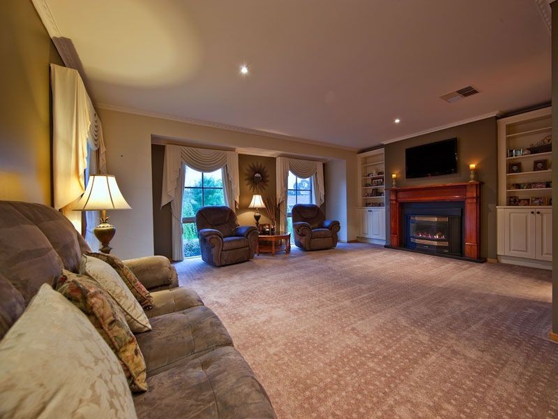 15 Australis Close, Langwarrin VIC 3910