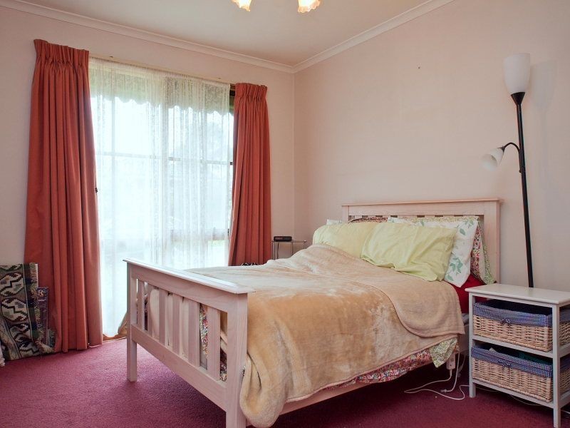 13 Elm Grove, Langwarrin VIC 3910