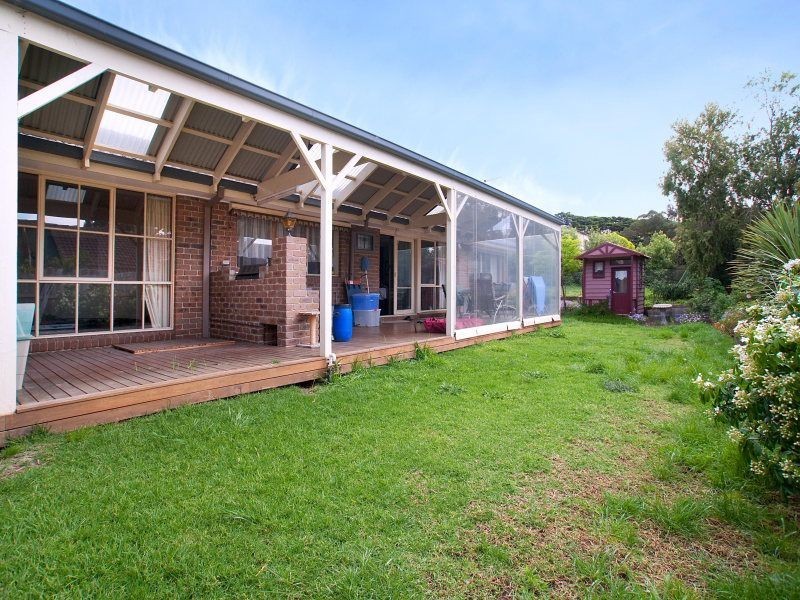 13 Elm Grove, Langwarrin VIC 3910