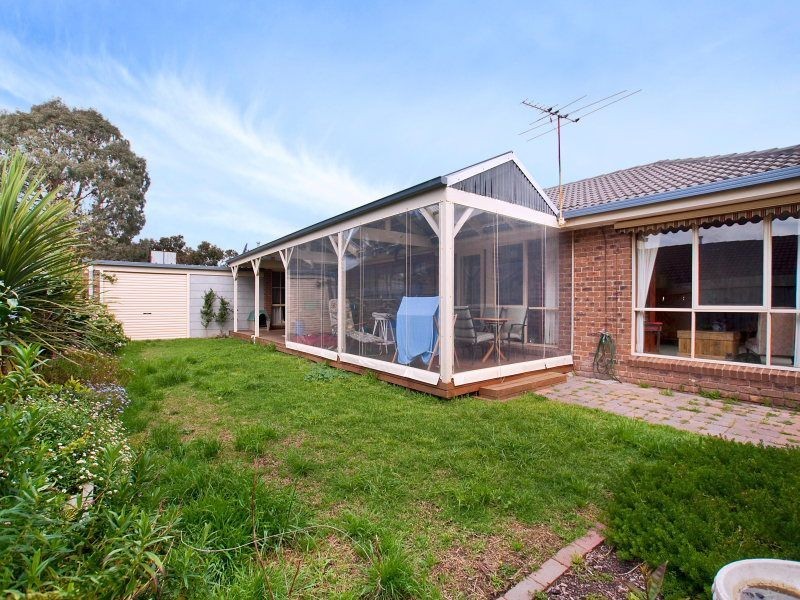 13 Elm Grove, Langwarrin VIC 3910