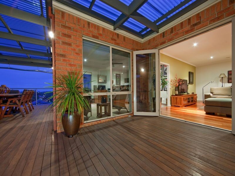 15 Brown Thornbill Court, Langwarrin VIC 3910