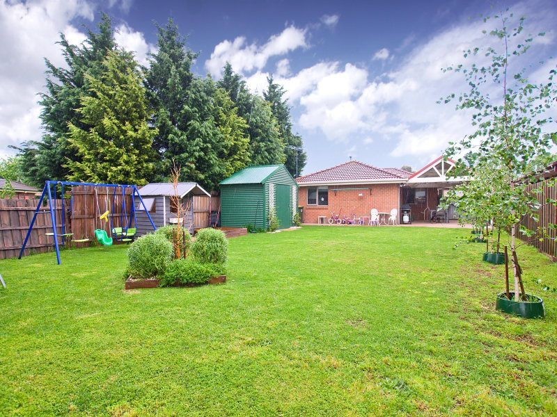 24 Jarman Drive, Langwarrin VIC 3910