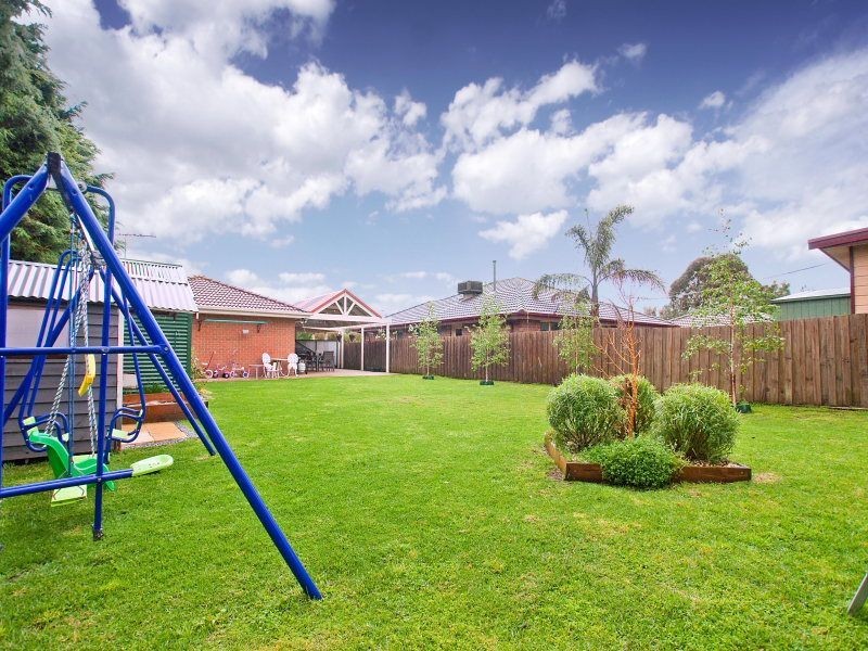 24 Jarman Drive, Langwarrin VIC 3910