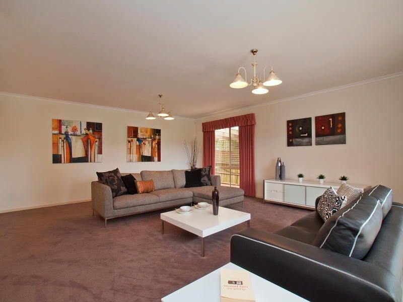 4 Grevillea Road, Langwarrin VIC 3910