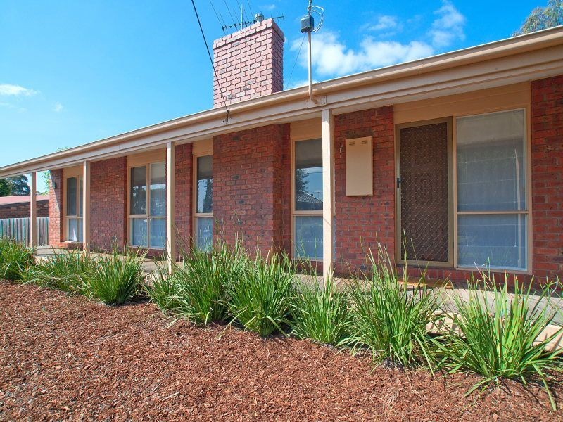 21 Lorraine Avenue, Langwarrin VIC 3910