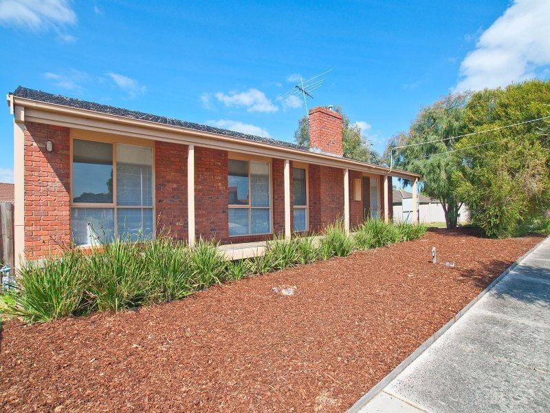 21 Lorraine Avenue, Langwarrin VIC 3910