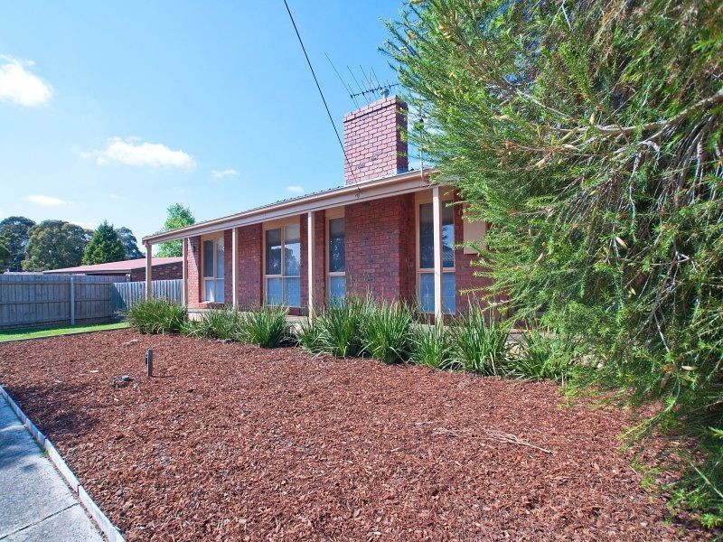 21 Lorraine Avenue, Langwarrin VIC 3910