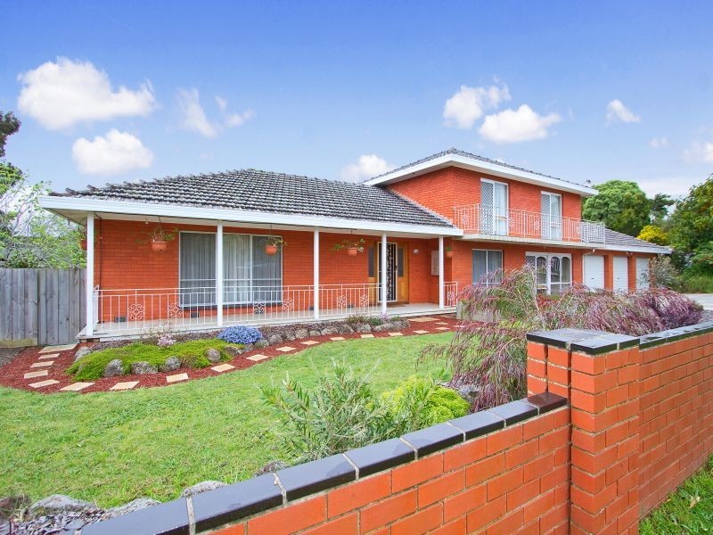 2 Ash Grove South, Langwarrin VIC 3910