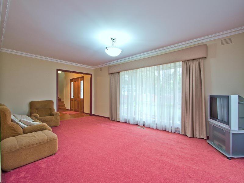 2 Ash Grove South, Langwarrin VIC 3910