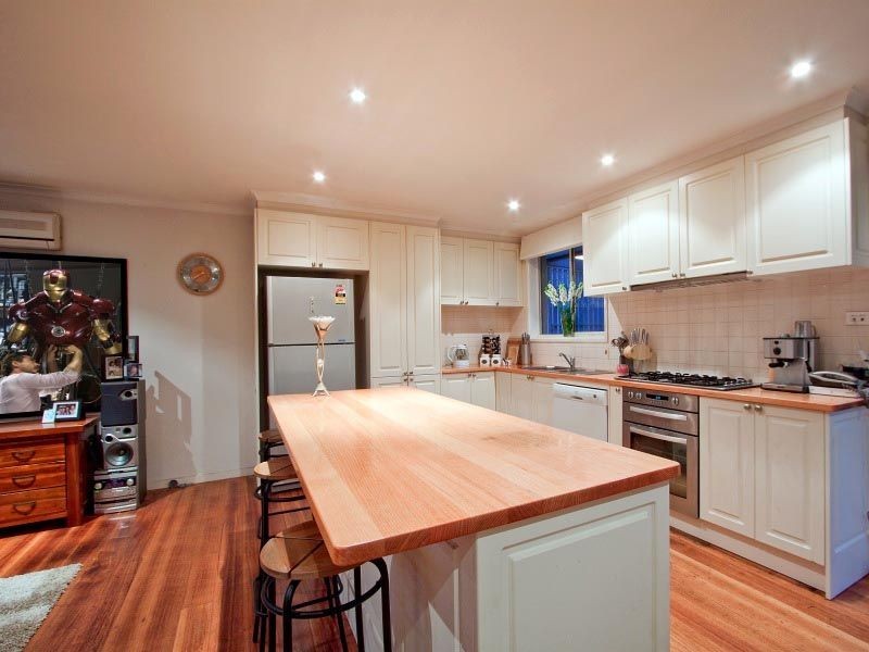 11 Barretts Road, Langwarrin VIC 3910