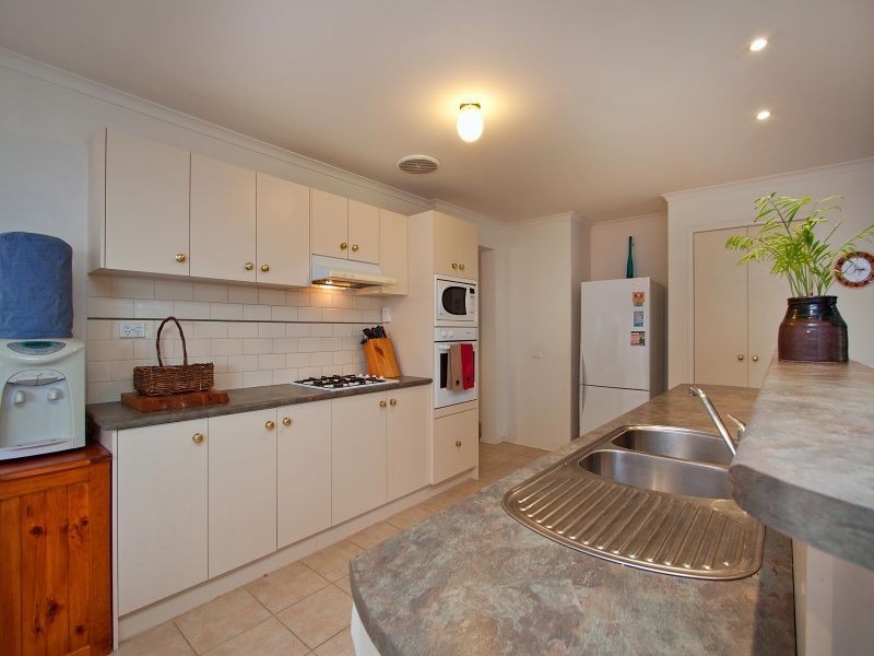 5 Trinity Drive, Langwarrin VIC 3910