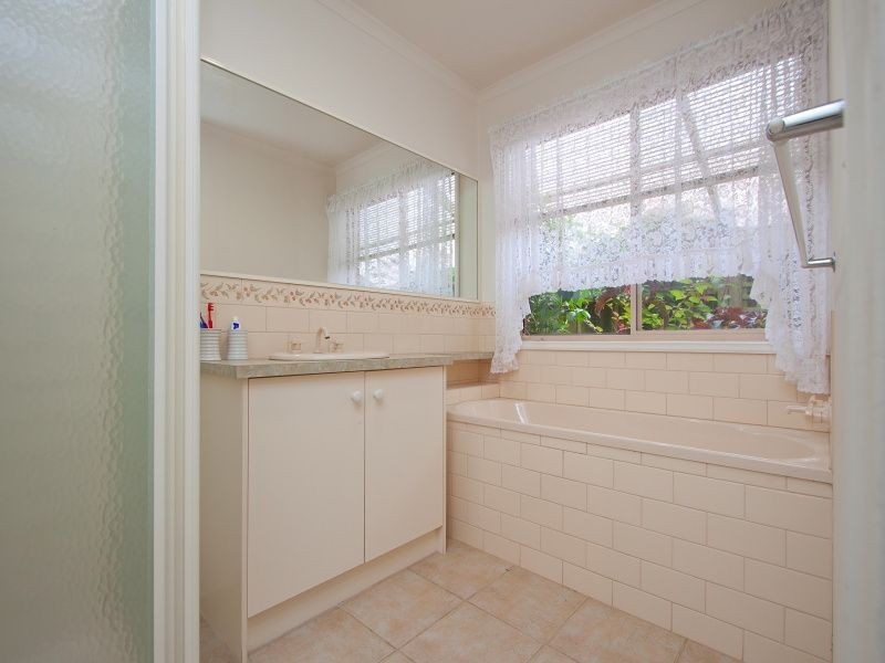 5 Trinity Drive, Langwarrin VIC 3910