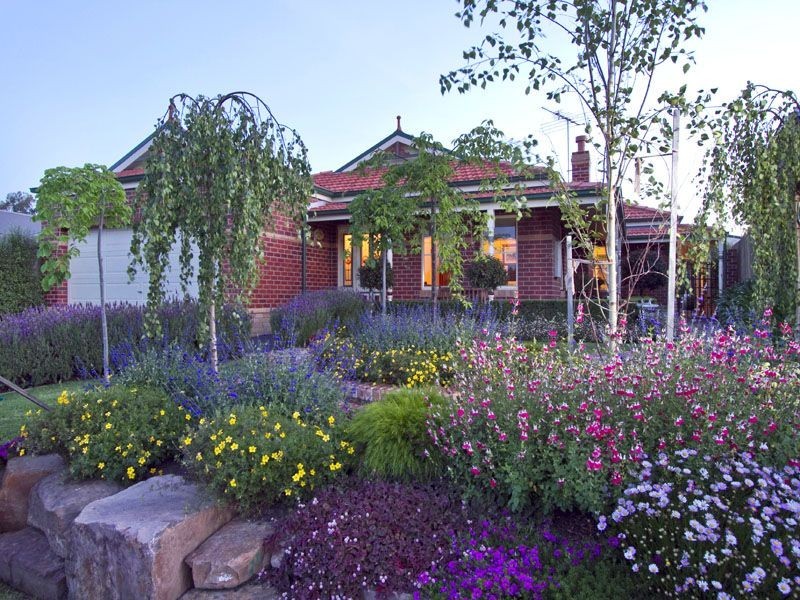18 Dunmore Close, Langwarrin VIC 3910