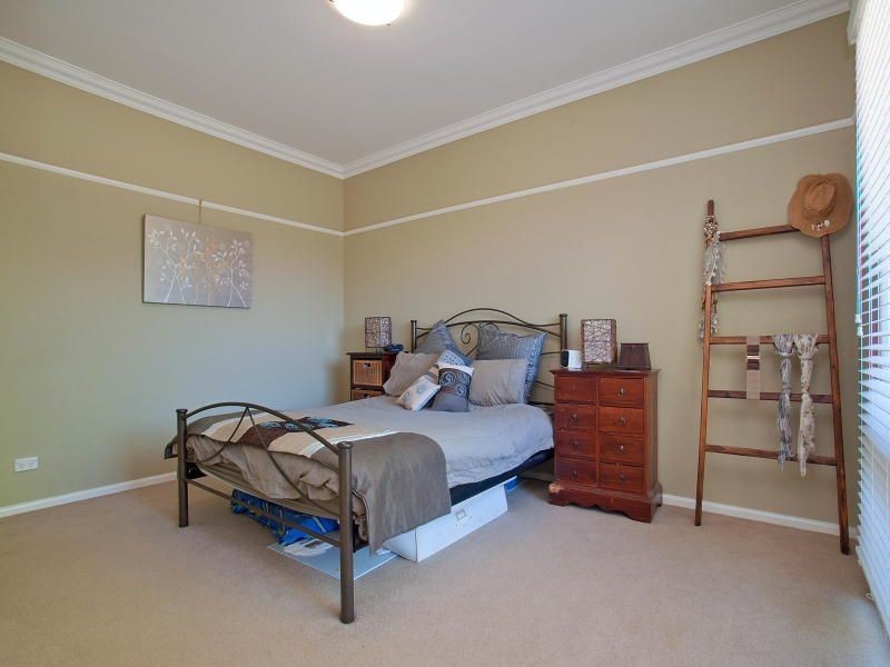 12 Cavill Close, Langwarrin VIC 3910