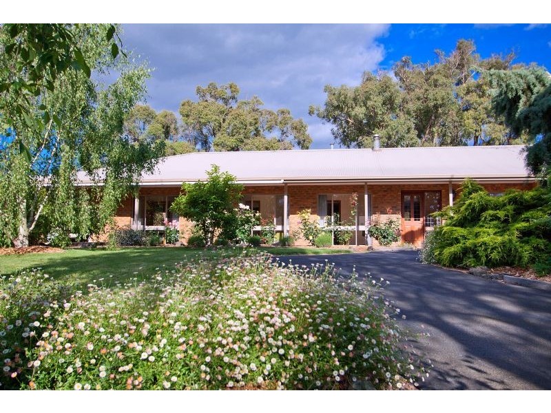 144 Centre Road, Langwarrin VIC 3910