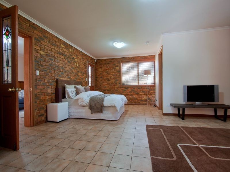 144 Centre Road, Langwarrin VIC 3910