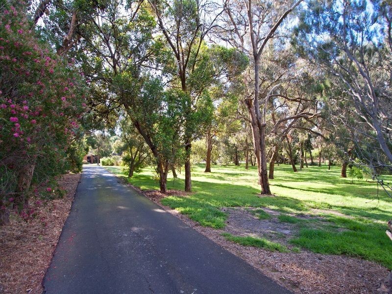 144 Centre Road, Langwarrin VIC 3910