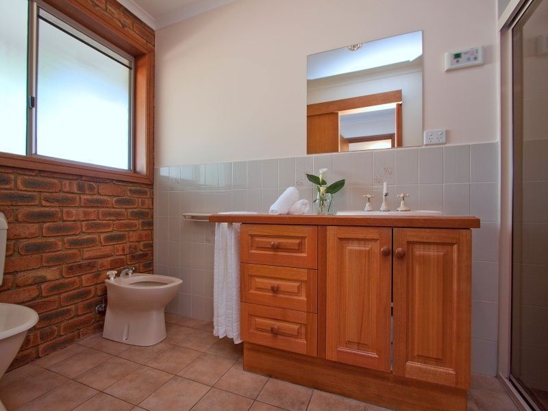 144 Centre Road, Langwarrin VIC 3910