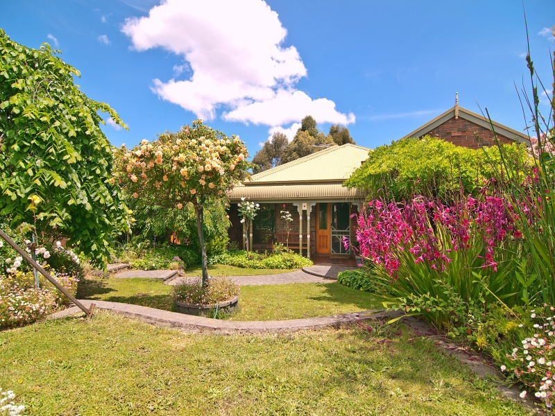 26 Melaleuca Crescent, Langwarrin VIC 3910