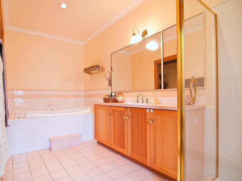 26 Melaleuca Crescent, Langwarrin VIC 3910