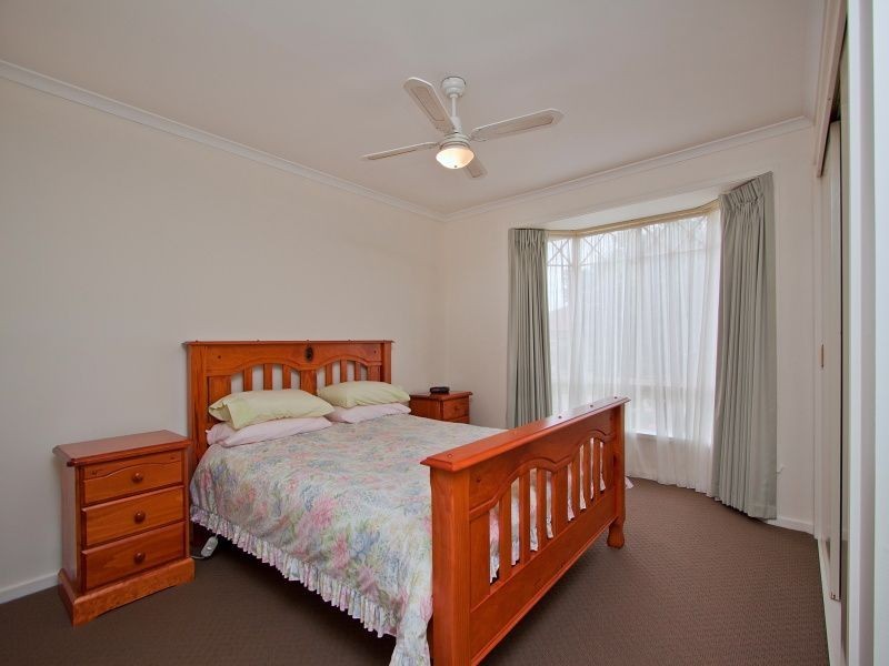 5 Glendale Close, Langwarrin VIC 3910