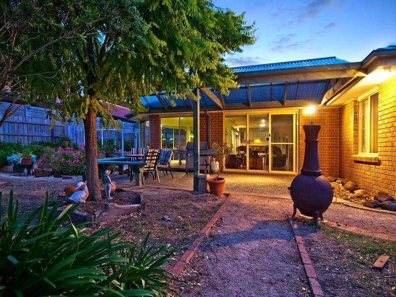 13 Heatherwood Grove, Langwarrin VIC 3910