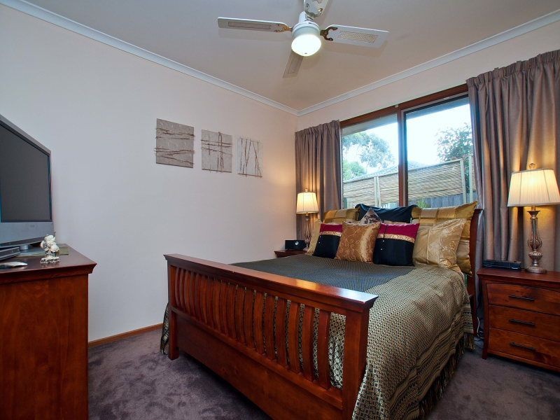 8 Kelly Drive, Langwarrin VIC 3910