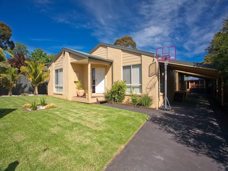 16 Maria Drive, Langwarrin VIC 3910
