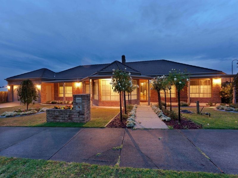 7 Emerald Court, Langwarrin VIC 3910