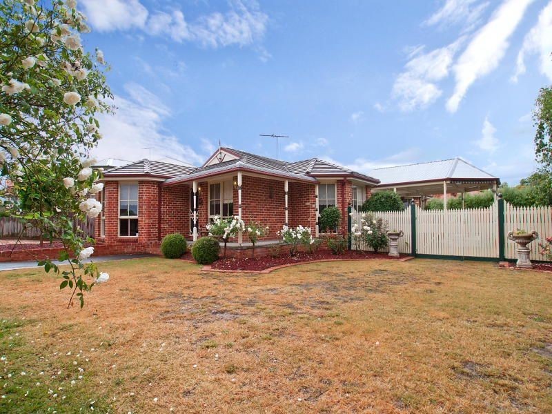 9 Blue Gum Mews, Langwarrin VIC 3910