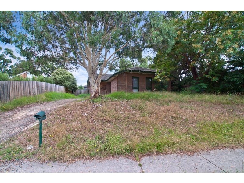 52 Malcolm Rd, Langwarrin VIC 3910