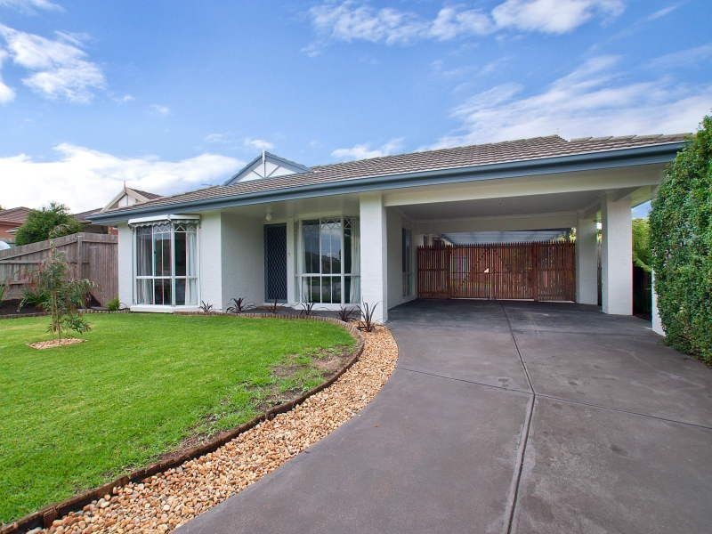 76 Granite Drive, Langwarrin VIC 3910