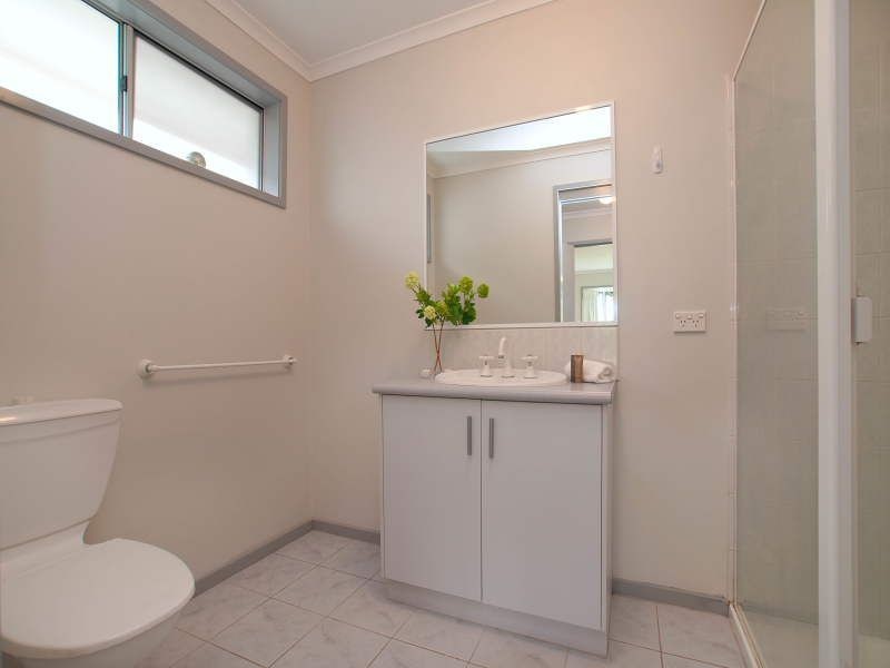 76 Granite Drive, Langwarrin VIC 3910