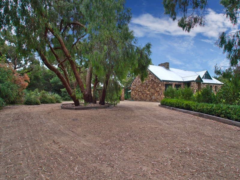 47-49 Bevnol Rd, Langwarrin VIC 3910