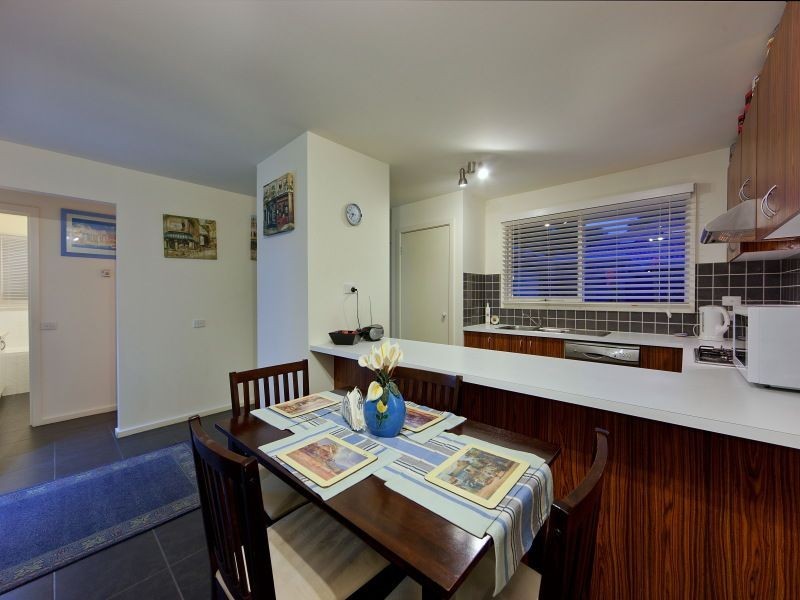 2/327 Cranbourne Road, Langwarrin VIC 3910