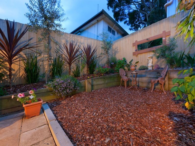 2/327 Cranbourne Road, Langwarrin VIC 3910